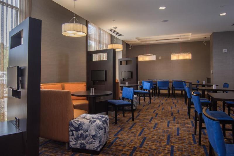 Courtyard By Marriott Raleigh-Durham Airport/Brier Creek Hotell Eksteriør bilde