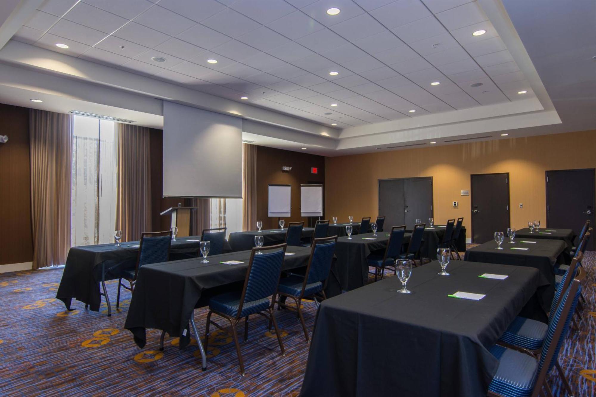 Courtyard By Marriott Raleigh-Durham Airport/Brier Creek Hotell Eksteriør bilde